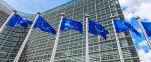 europe_parlement_et_drapeaux.jpg
