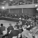 1280px-ronde_tafel_conferentie_te_brussel_congo__bestanddeelnr_910-9593.jpg