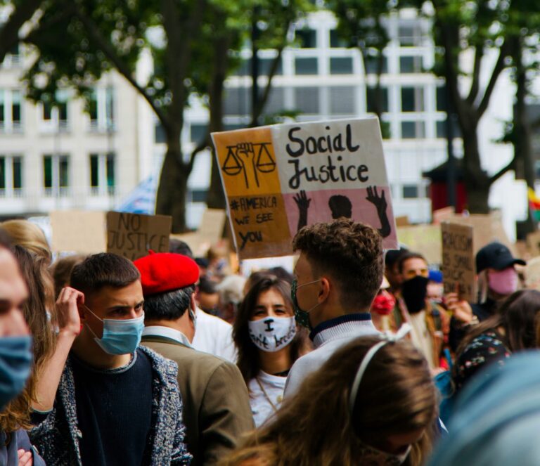 malu-laker-IEOmsDTYoOY-unsplash